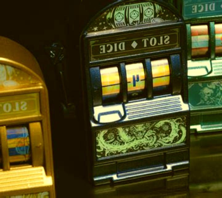 Bac Dice slot machine