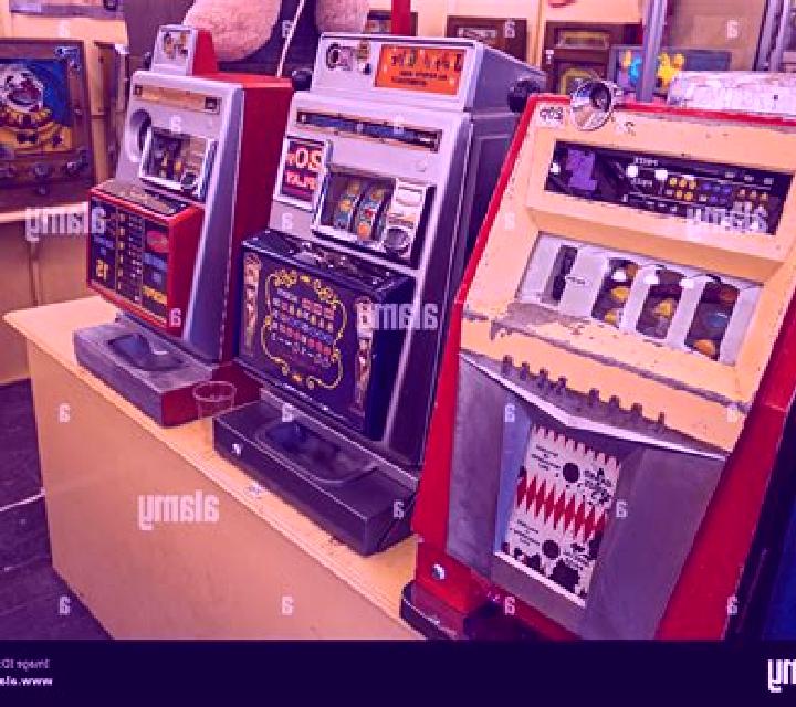 Baccarat (FunFair) slot machine