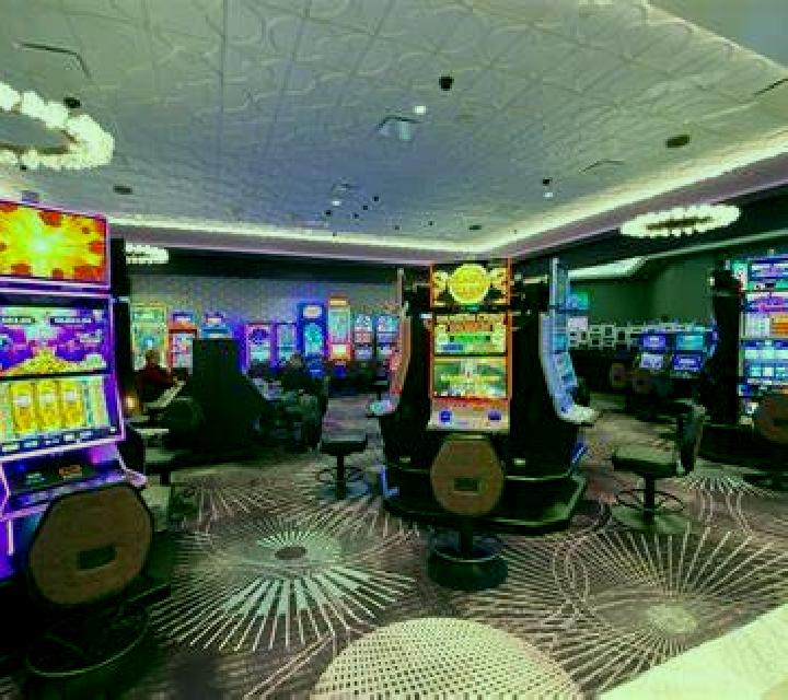 Baccarat Professional Series High Limit slot