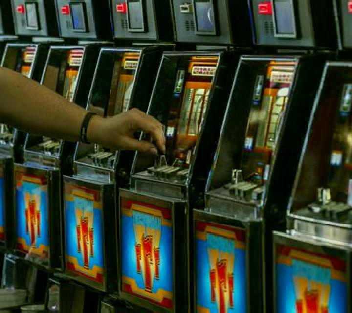 Ball X Multi-Drop slot machine