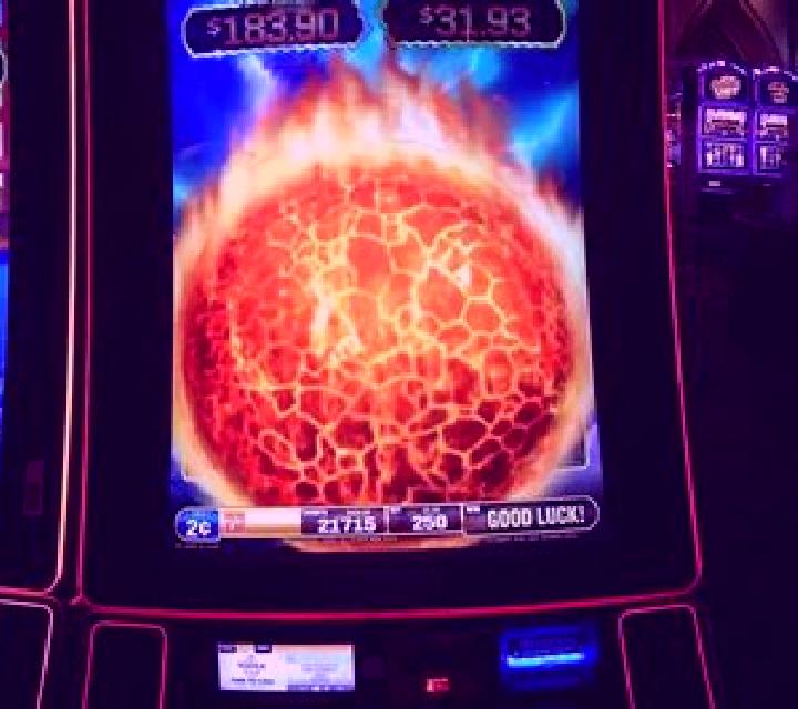 Balls of Fire slot machine