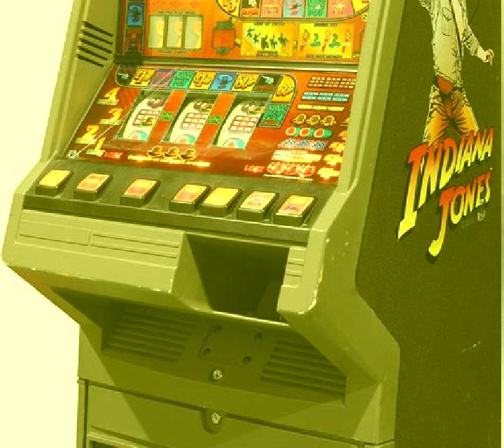 Banana Jones slot machine