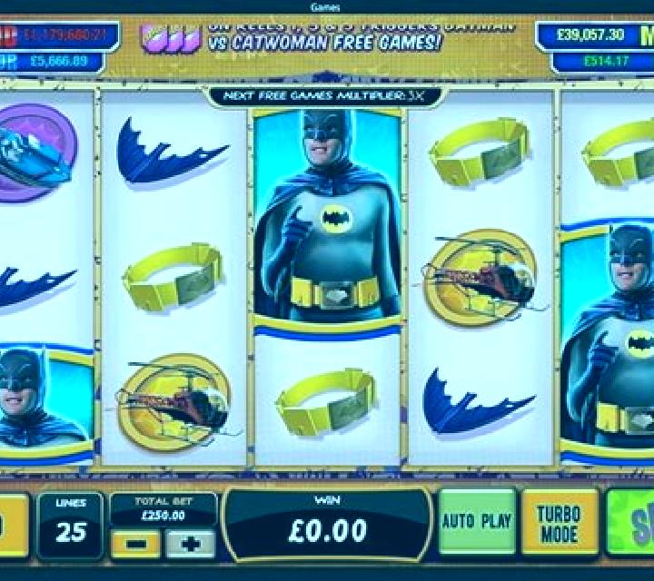 Batman & Catwoman Cash online slot