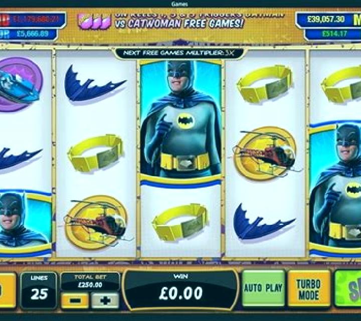 Batman & Catwoman Cash slot game