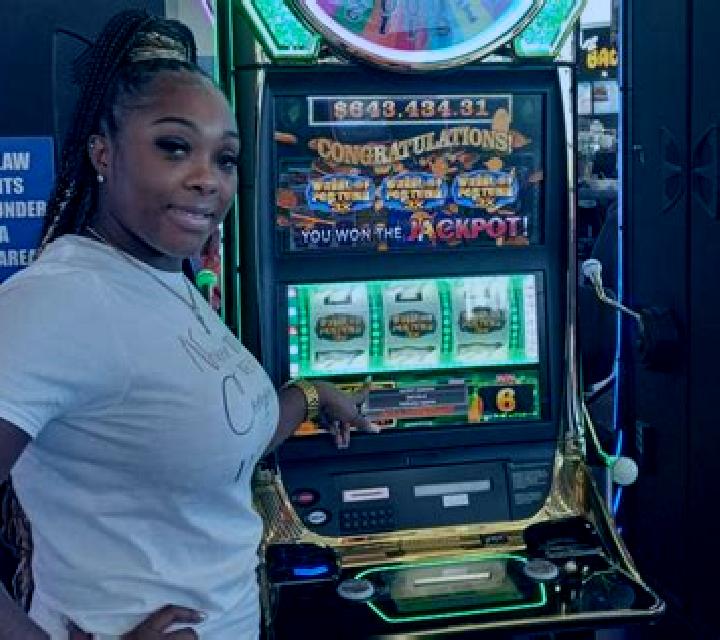 Beaver Las Vegas slot machine