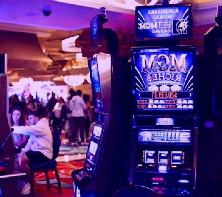 Big Boom Riches online slot