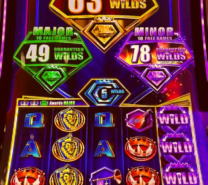 Big Boom Riches slot game