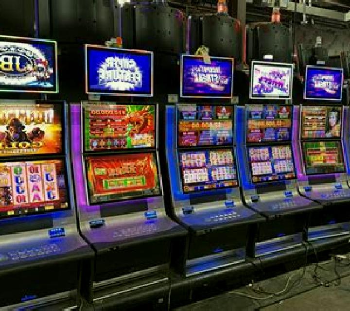 Big Button Bash online slot