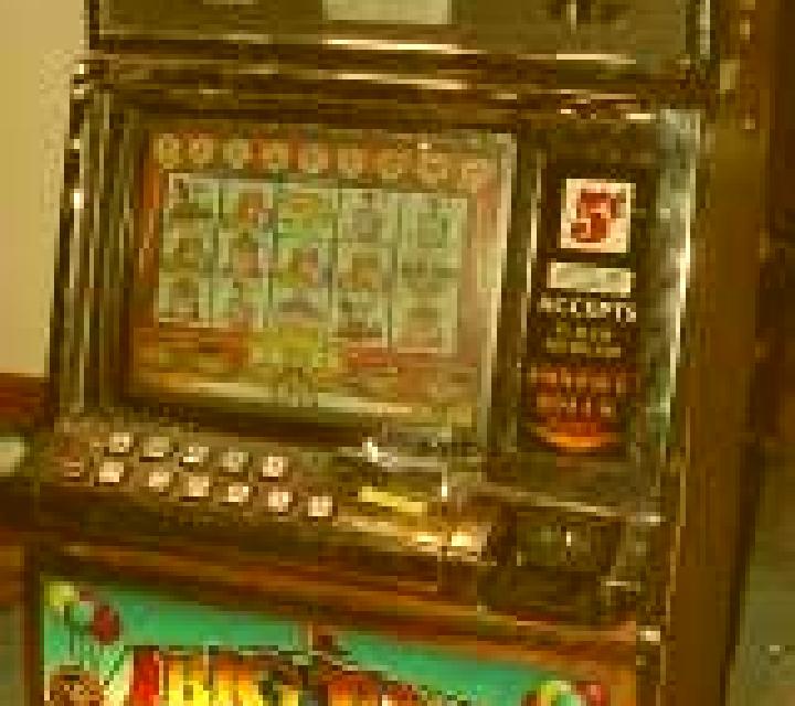 Big Top Circus slot machine