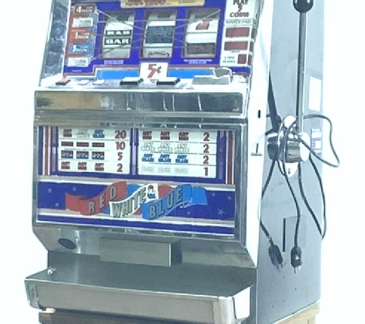Black Diamond 3 Lines slot machine