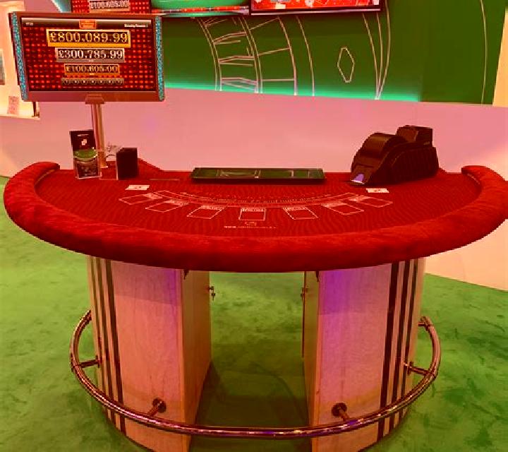 Blackjack Lucky Lucky (Felt Gaming) slot game