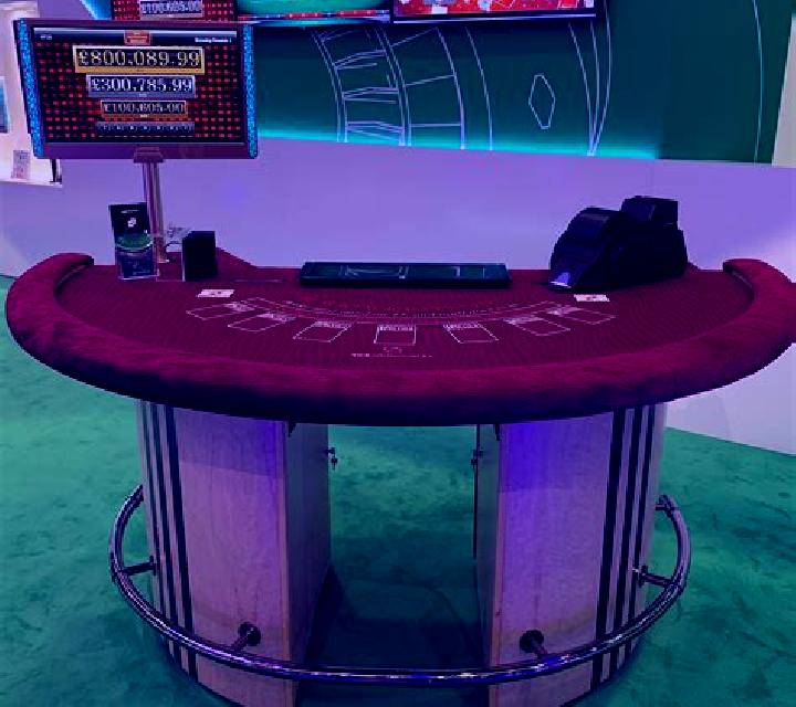 Blackjack Lucky Lucky (Felt Gaming) slot machine