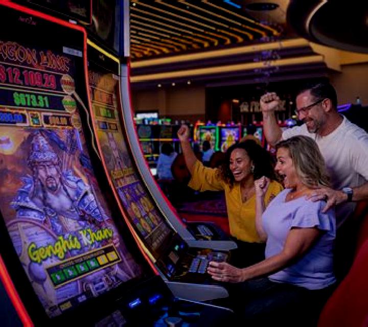 Blackjack Professional Series Low Limit slot machine