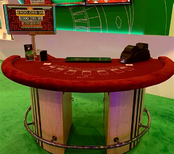 Blackjack Switch (Novomatic) online slot
