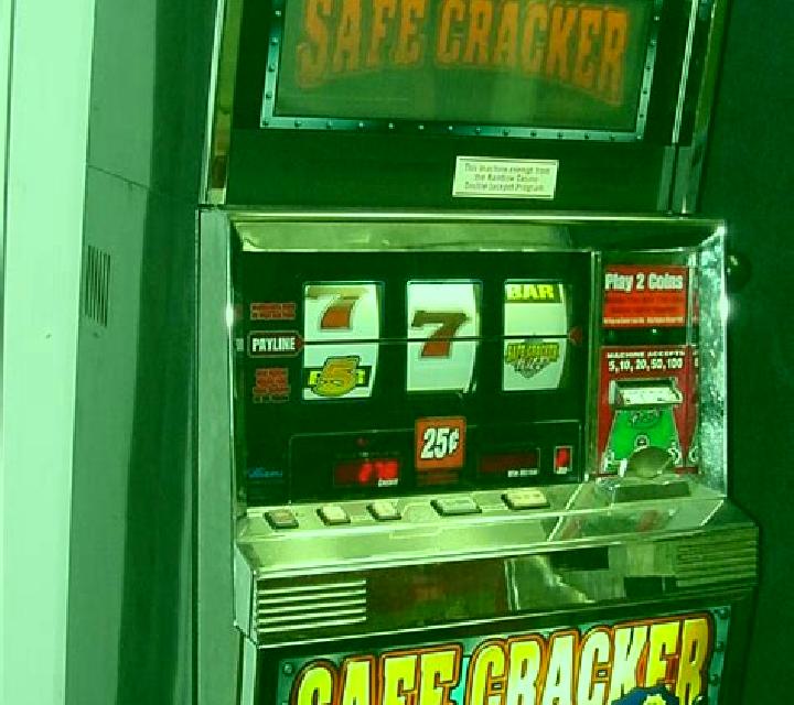 Blagg Bros - Safecracker slot game