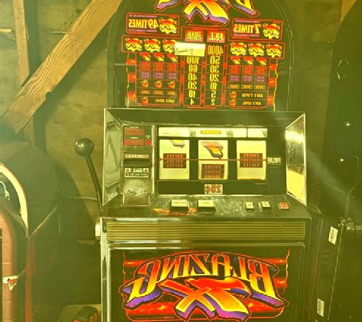Blazing City Night slot game