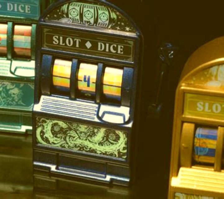 Blazing Coins 40 Dice slot machine