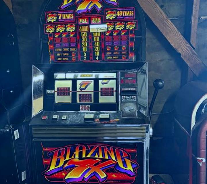 Blazing Tires slot machine