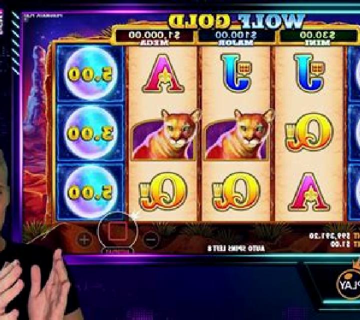 Bloodlore Wolf Pack slot game