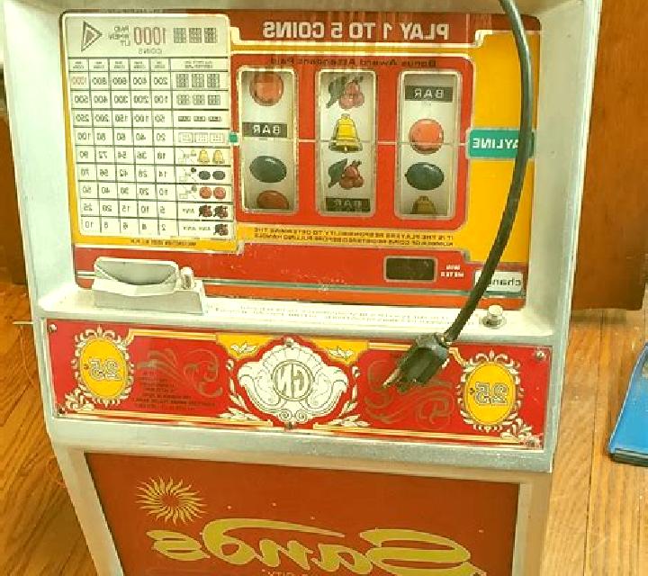 Book of Sand slot machine