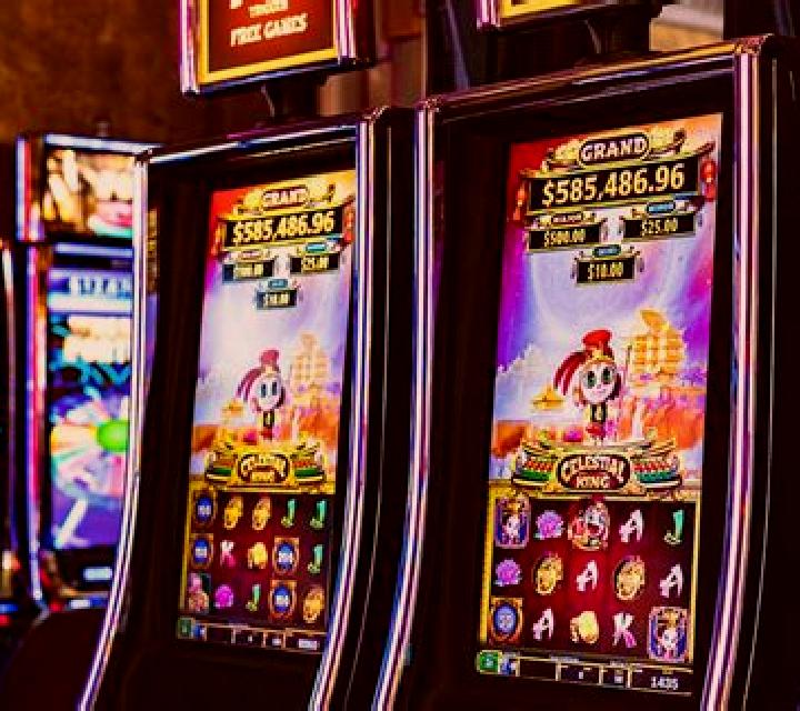 Boom City slot machine
