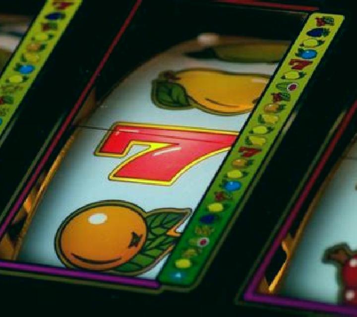 Bootylicious slot machine
