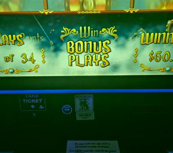 Bound to be Lucky online slot