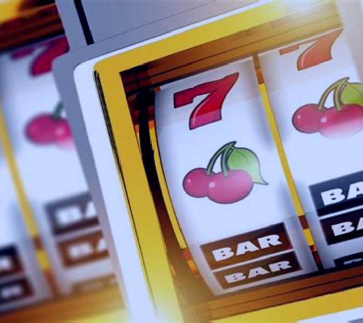 Bowled Over (Microgaming) slot machine