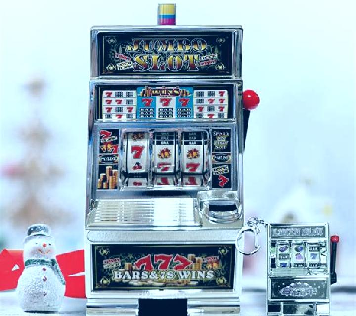 Break the Santa Bank slot machine