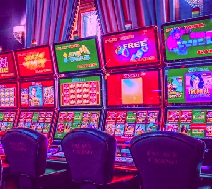 Breakerz slot machine