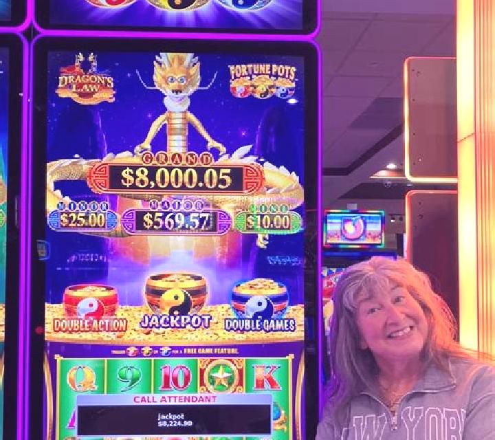 Brilliant Pots - Fortune Flows slot game