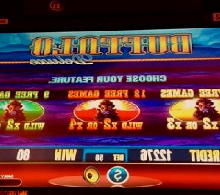Buffalo Deluxe slot machine