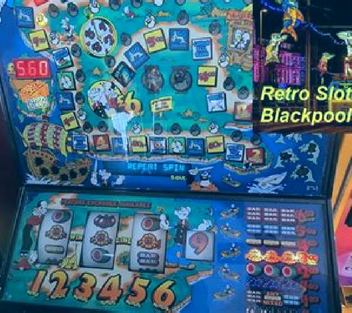 Bullseye Alice slot machine