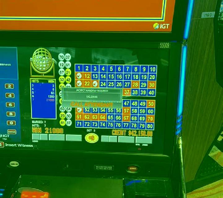 Burning Keno slot game