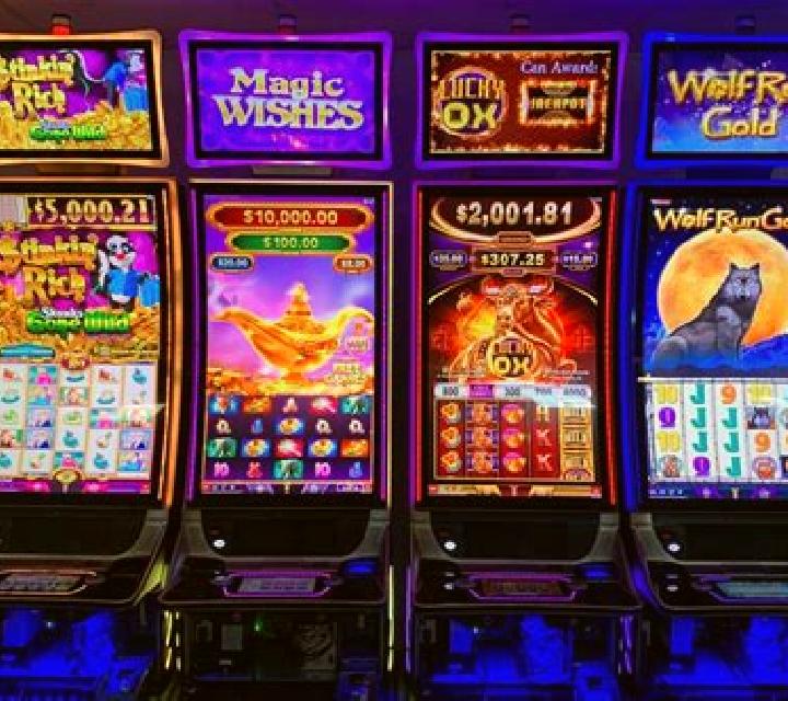 Cabaret Royale (Mancala Gaming) slot machine