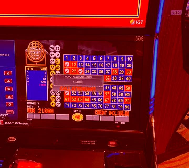 Captain Keno slot machine