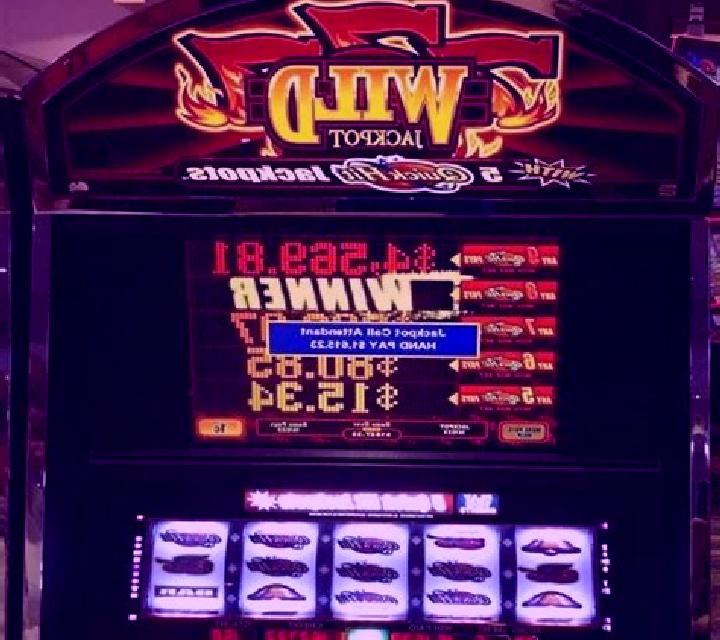 Car Crash slot machine