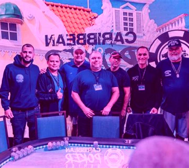 Caribbean Poker (esball) slot machine