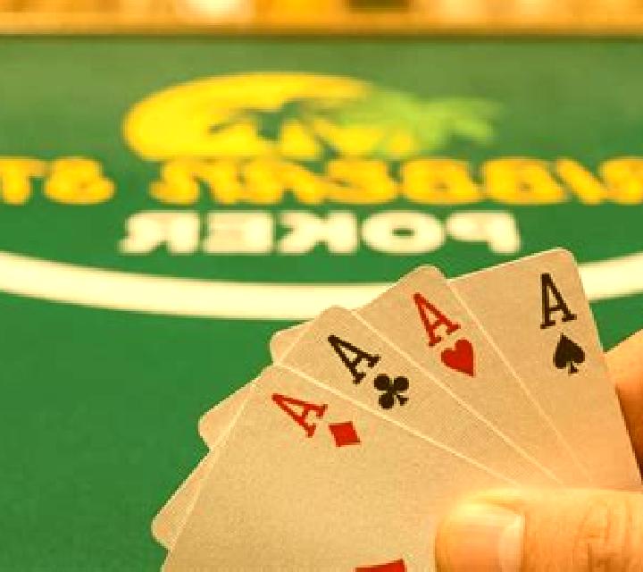 Caribbean Stud Professional Series Low Limit slot