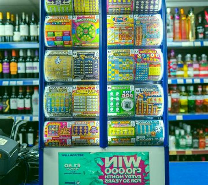 Carnaval Scratchcard slot machine