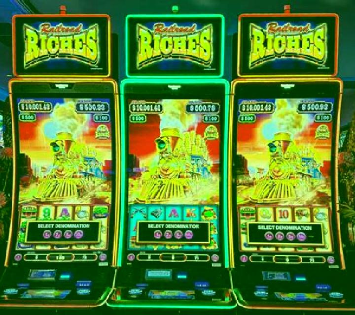 Carnival Riches slot machine