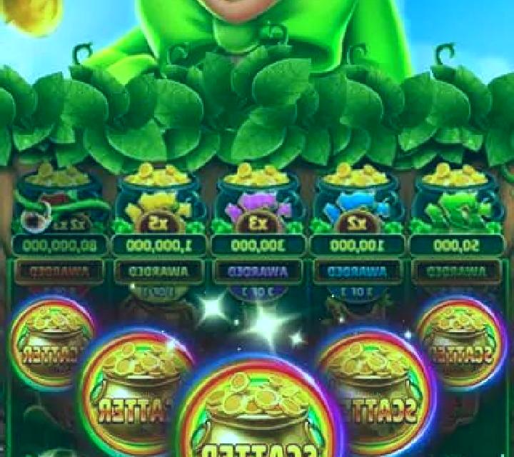 Cash 100 Lucky Clover slot machine