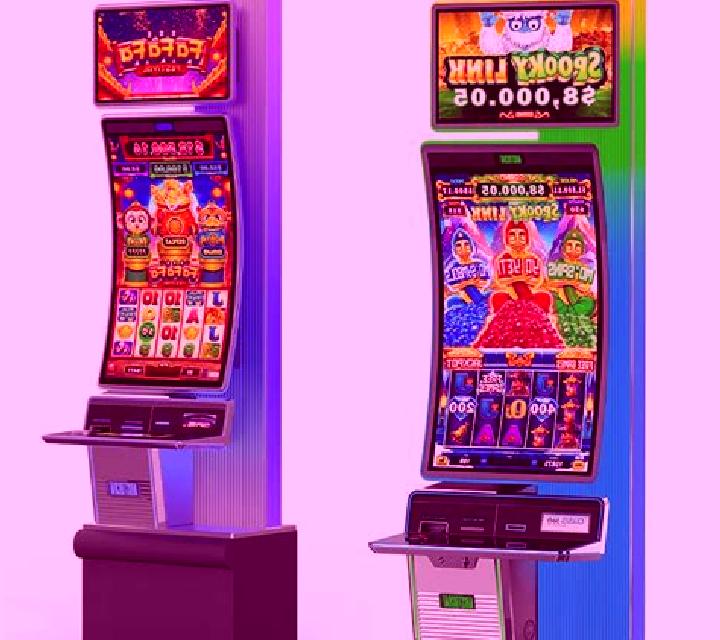 Cash 20 Lucky Clover Bar Link slot machine