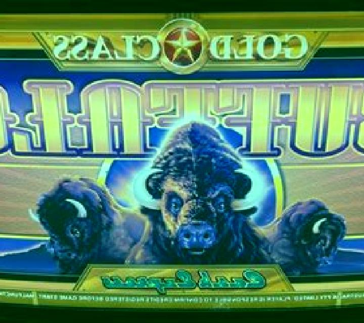 Cash Express Luxury Line Buffalo slot machine
