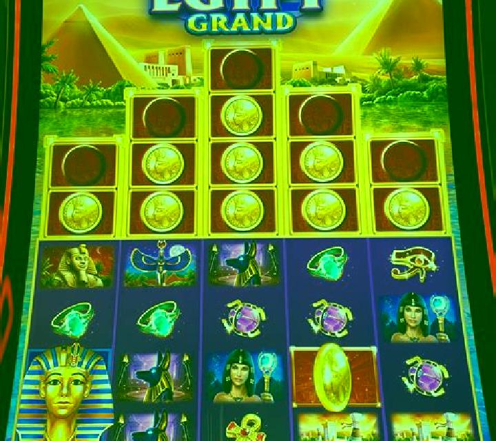 Cash of Egypt slot machine