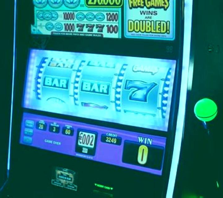 Cash Show slot machine