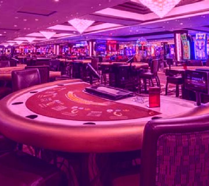Casino High Low Poker (iSoftBet) slot machine