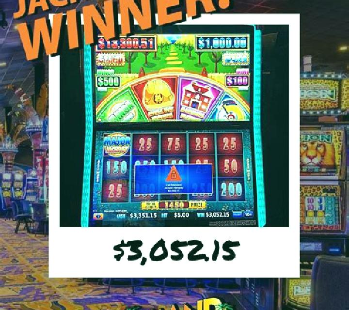 Casino Island Deluxe slot machine