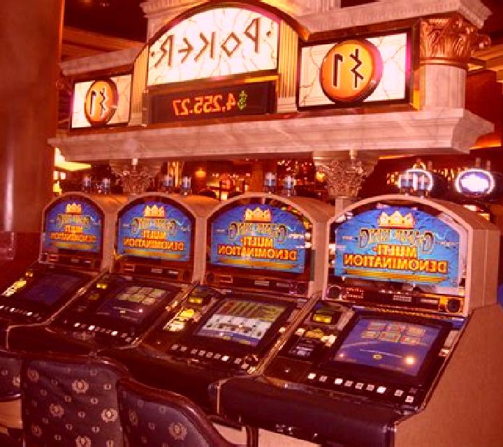 Casino Poker slot machine