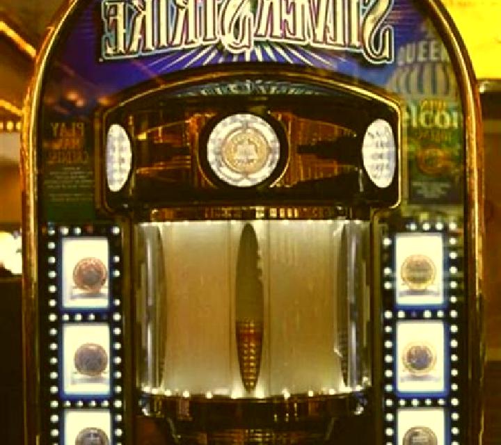 Casino Strike slot machine